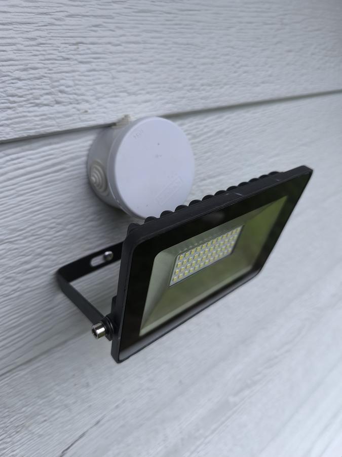 Foco exterior LED